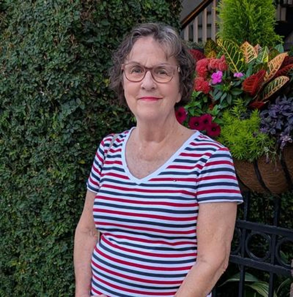 Gretchen Lisa Dewey Profile Photo