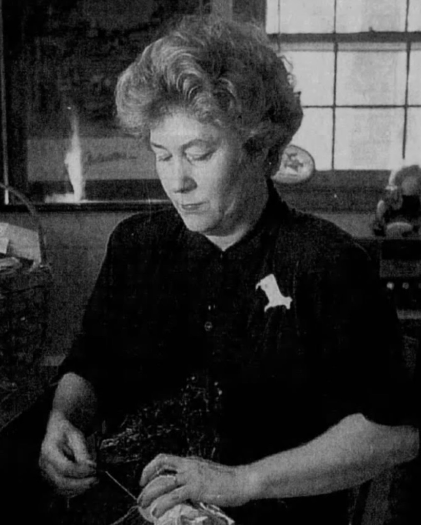Elizabeth "Liz" Ann Davis