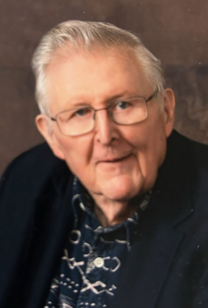 James "Jim" H. Mcknight, Dvm