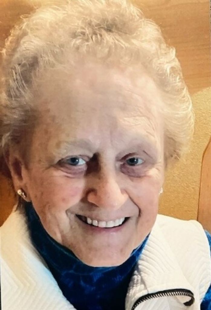 Lovona M. Farquhar Profile Photo