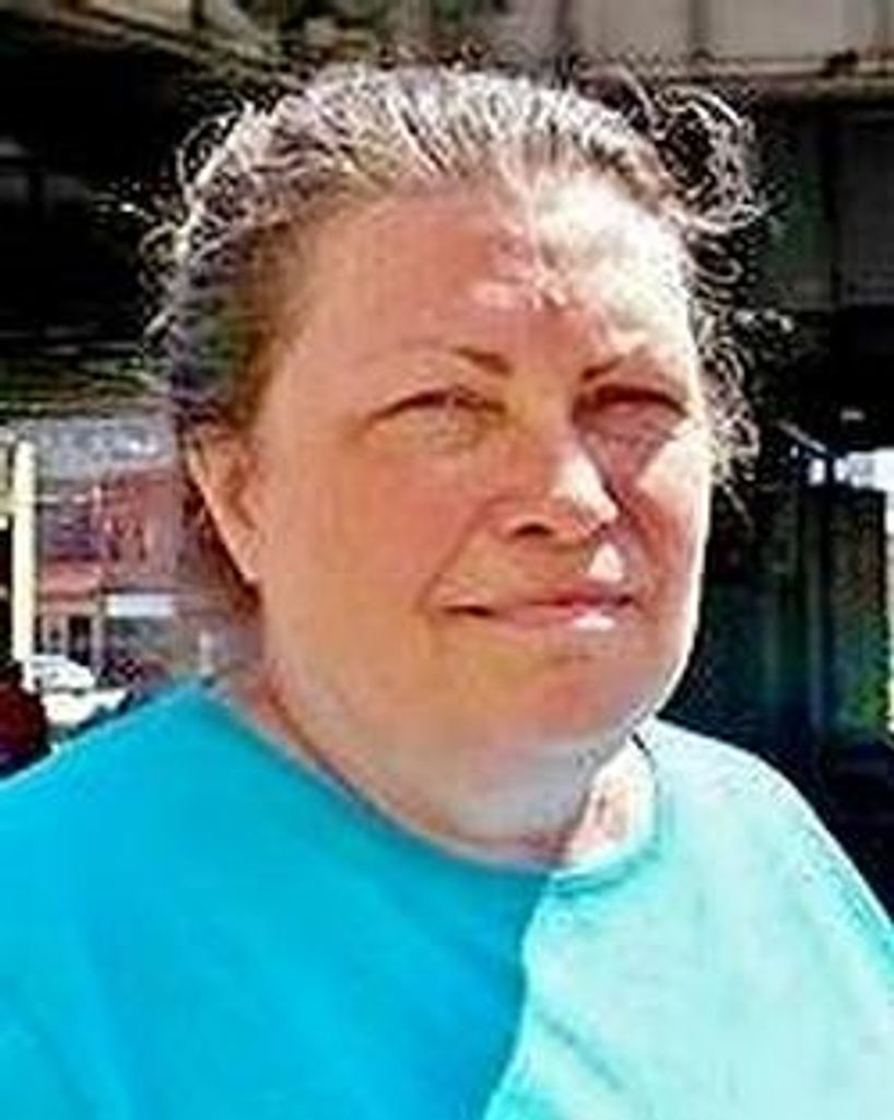 Lynda Mary Callon
