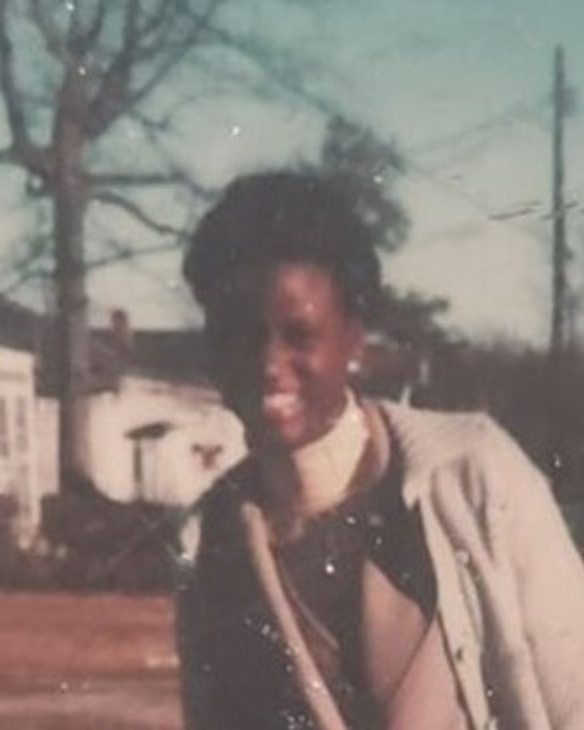 Theresa Renee Barrow Profile Photo