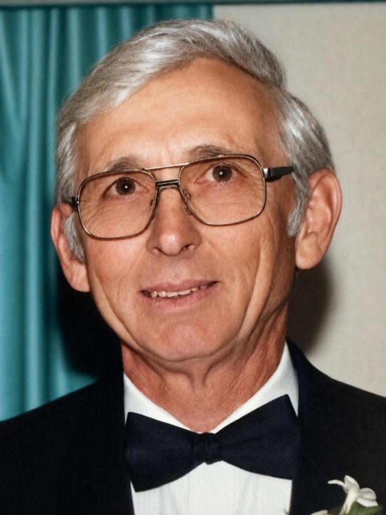 Lloyd Ronald Garzoli