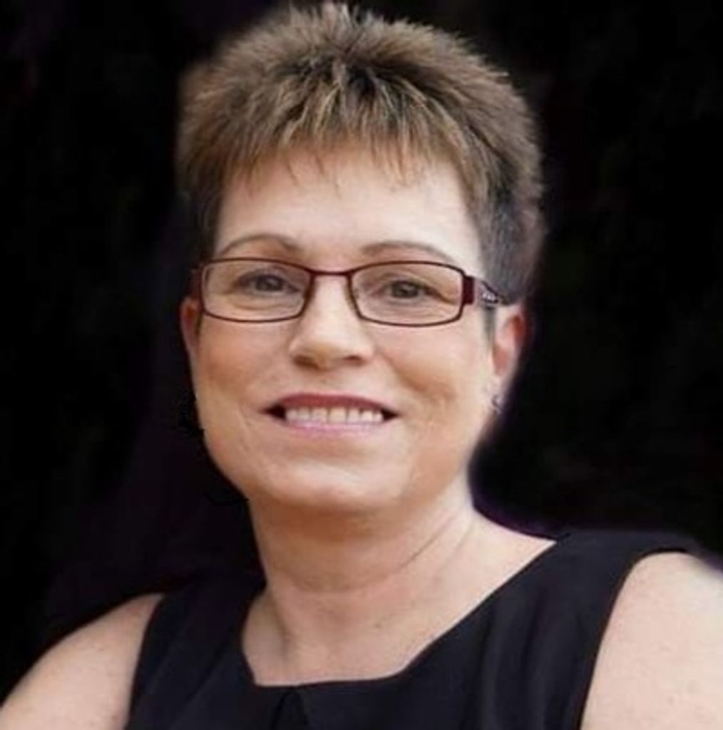 Renee Nicol Profile Photo