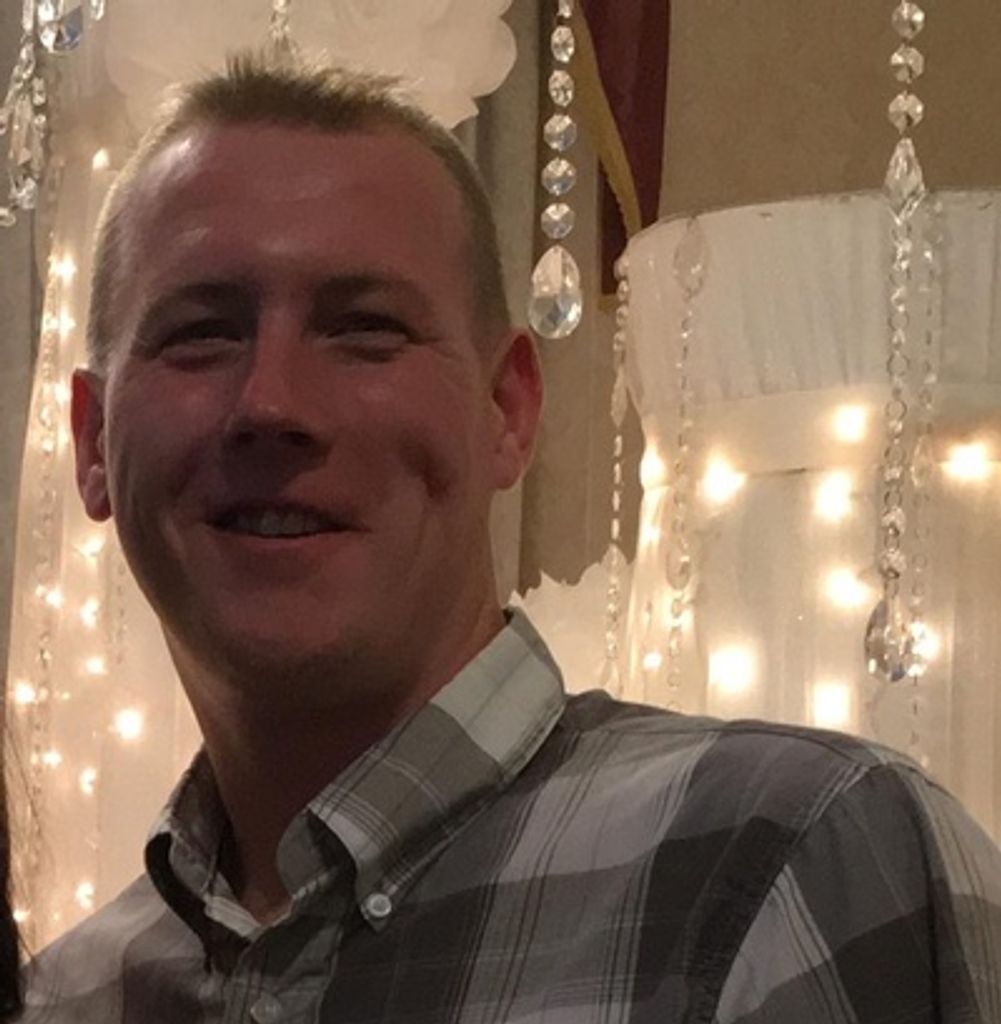 Christopher Kerr Profile Photo