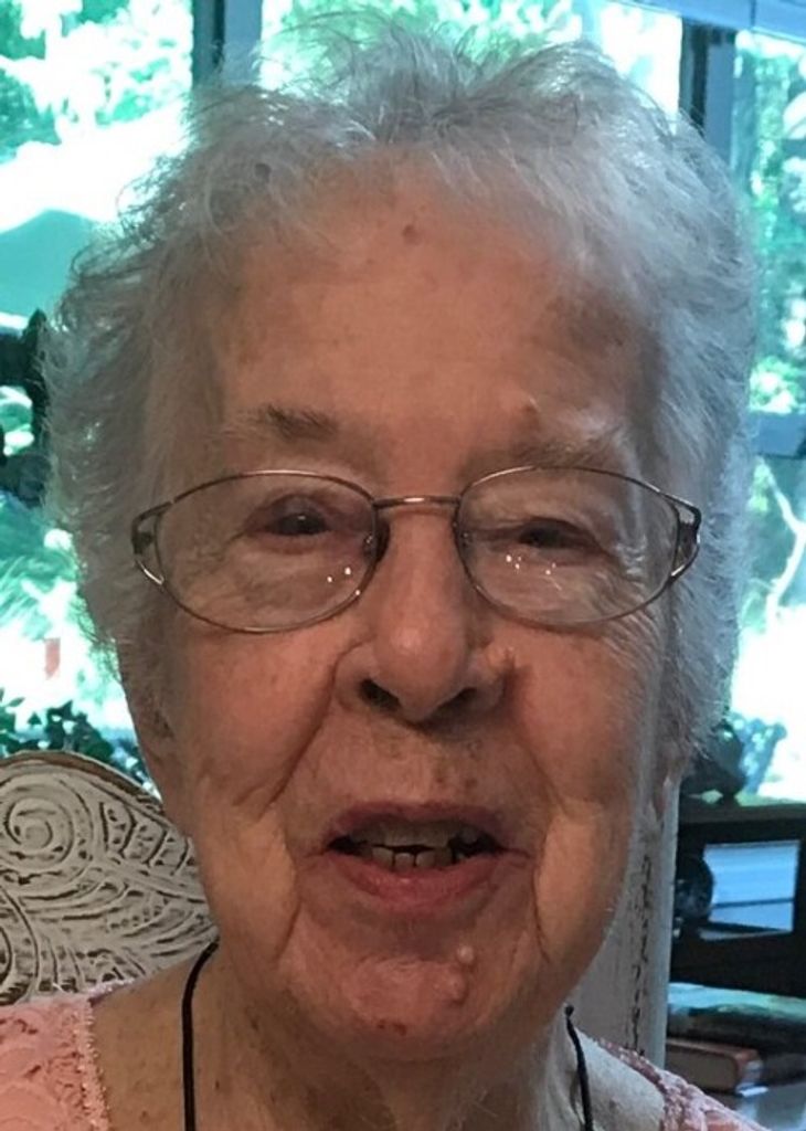 Leah Pearle (Walton)  Adams Profile Photo