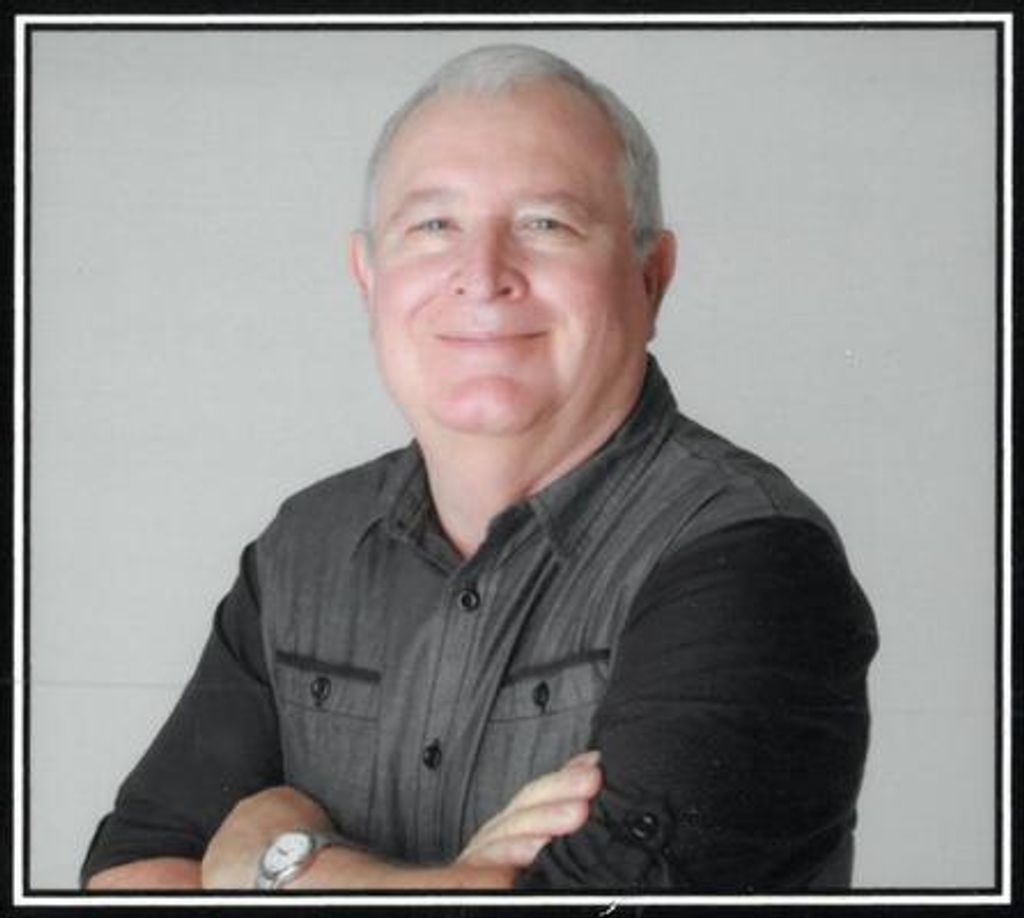 Joseph Lynden "Lynn" Hoppes Profile Photo