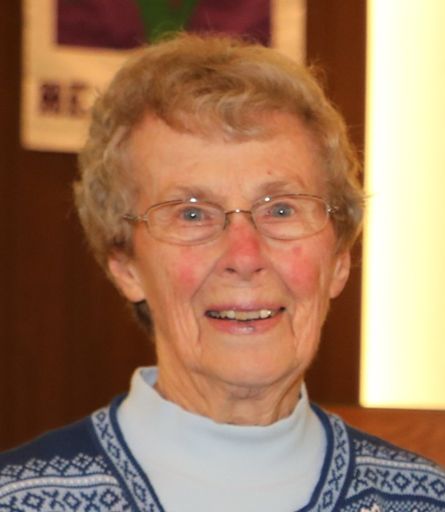 Elaine L. Hetland Profile Photo