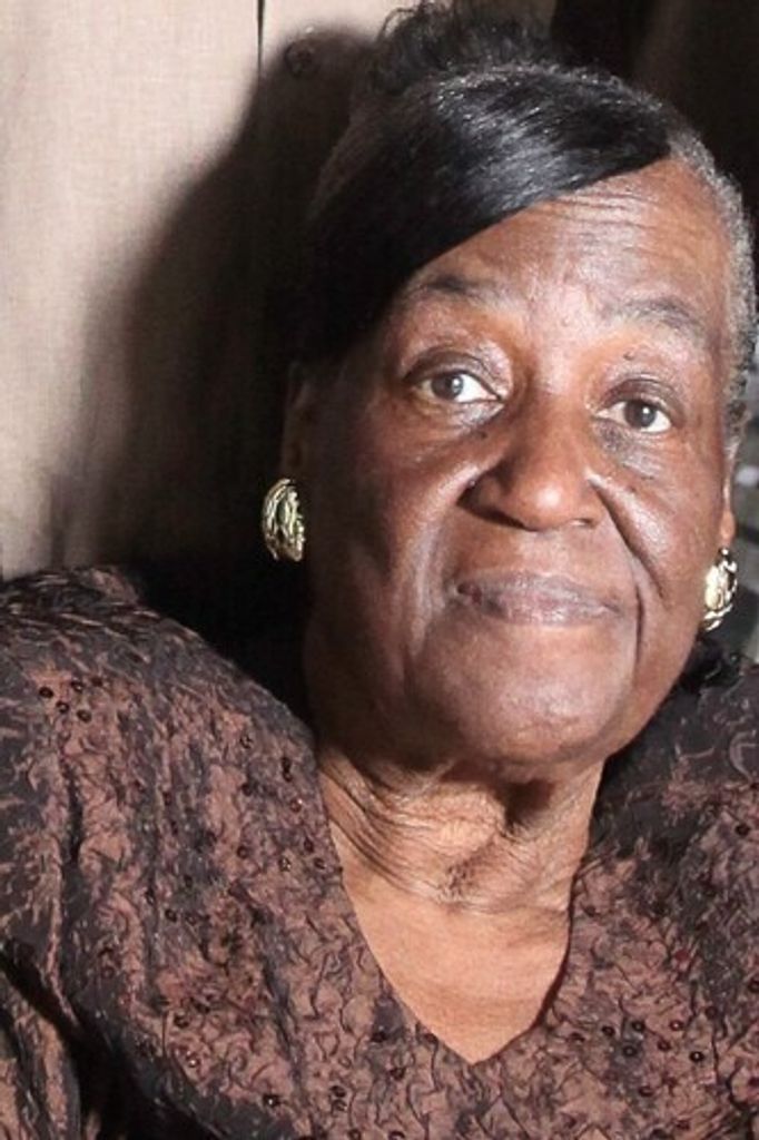 Rose January 85 Profile Photo