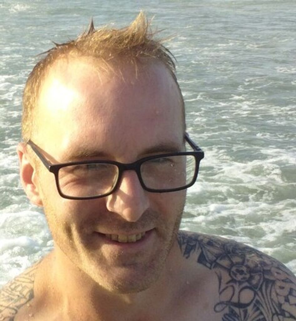 Adam Joseph Lynch Profile Photo
