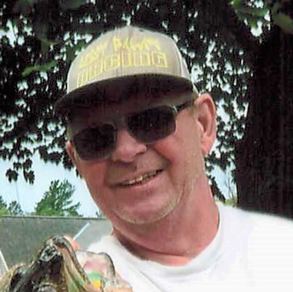 George R Paris Profile Photo