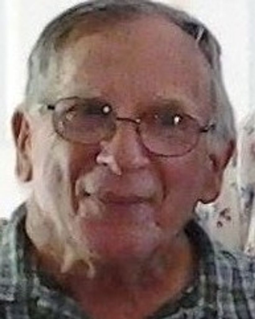 Warren Russell Stoll Profile Photo