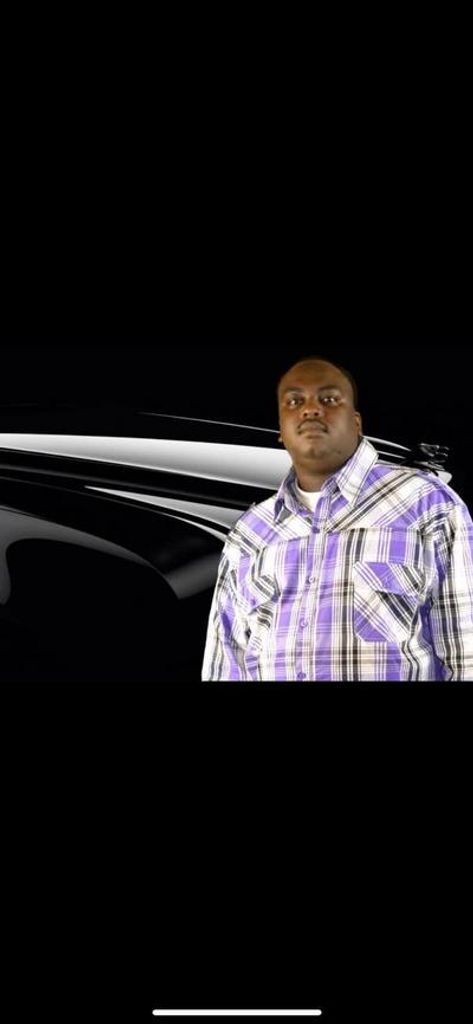 Mr. Robert "Dody" Andrews Profile Photo