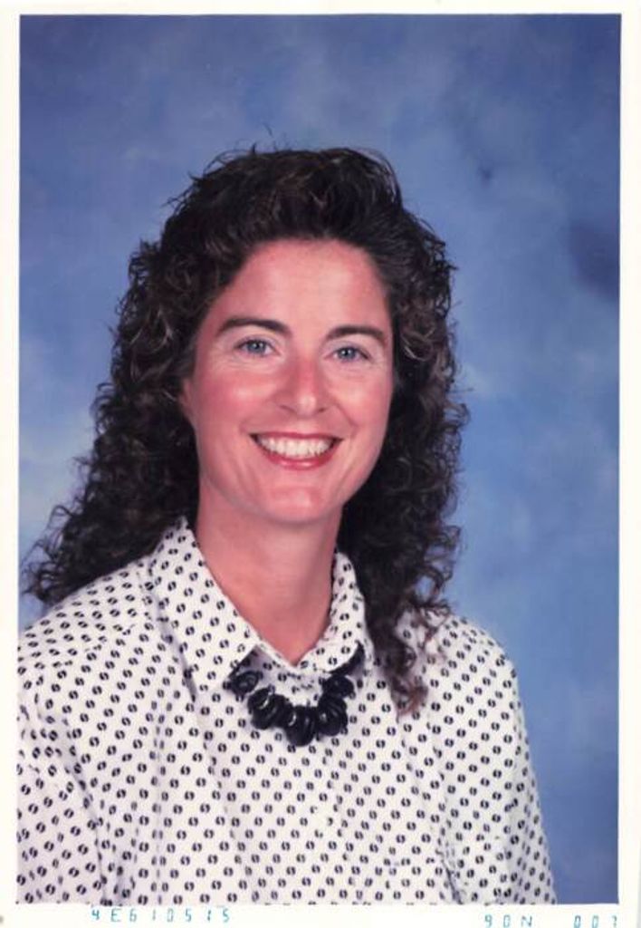 Cathy Dee (Rhodes)  Mcmanus