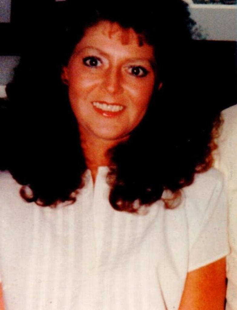 Robin Gainey Wilks