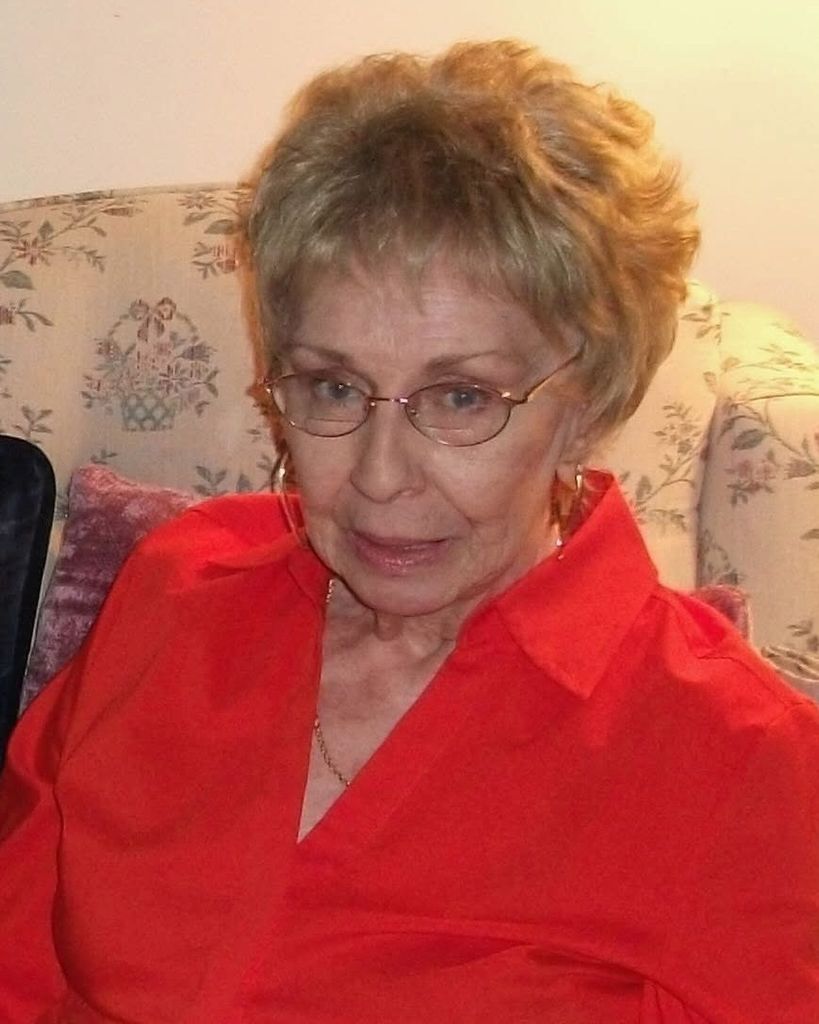Dolores Raposa Profile Photo
