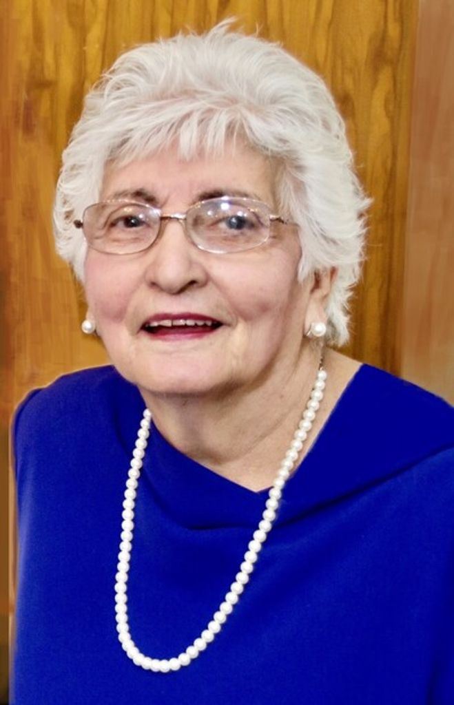 Mrs. Paula Gonzalez Espinoza