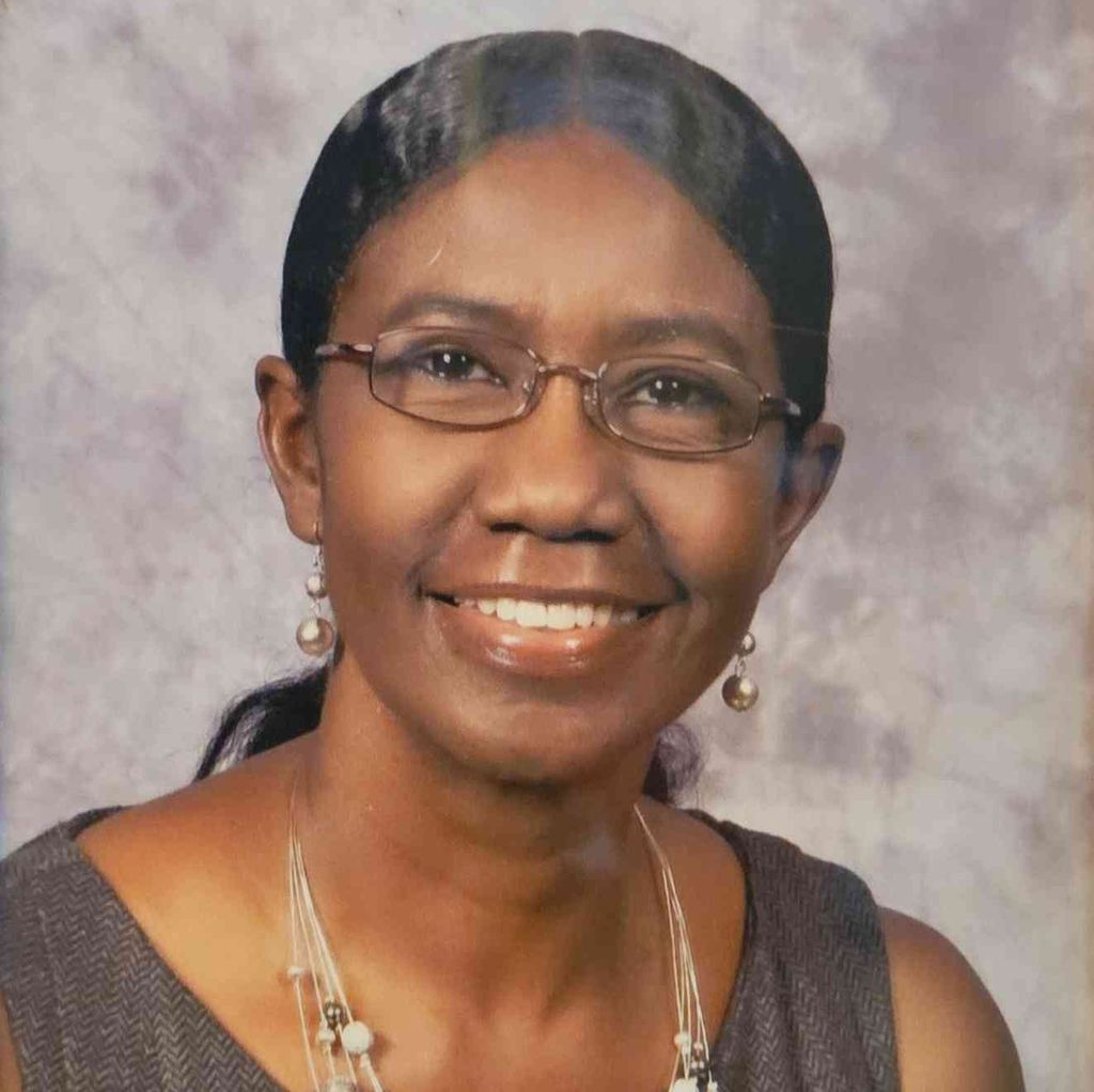 Loraine Smith Profile Photo