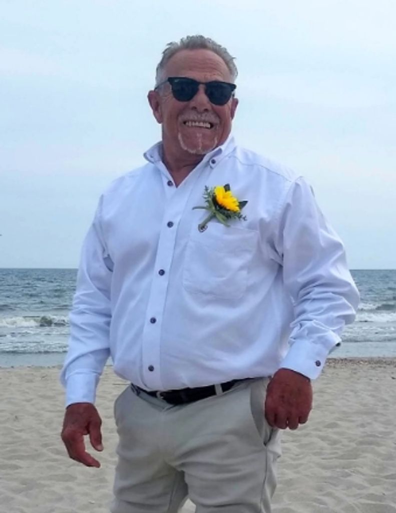 Mr. Robert "Duckie" Lang Duckworth