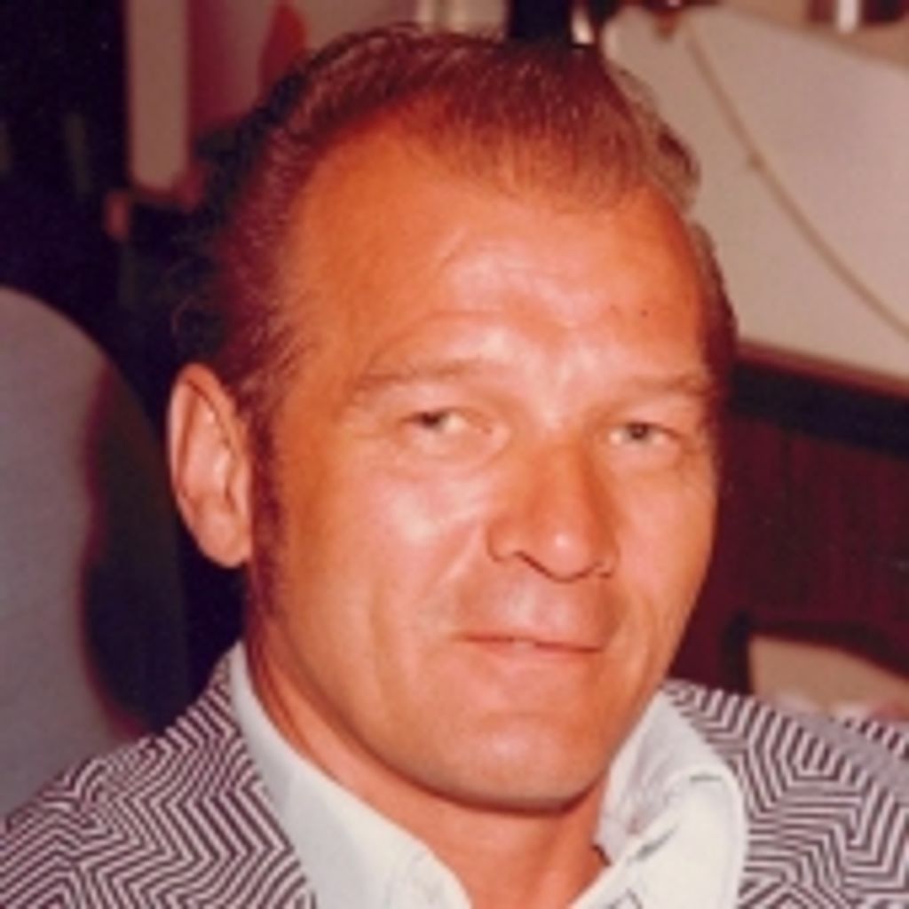 Robert Holzer