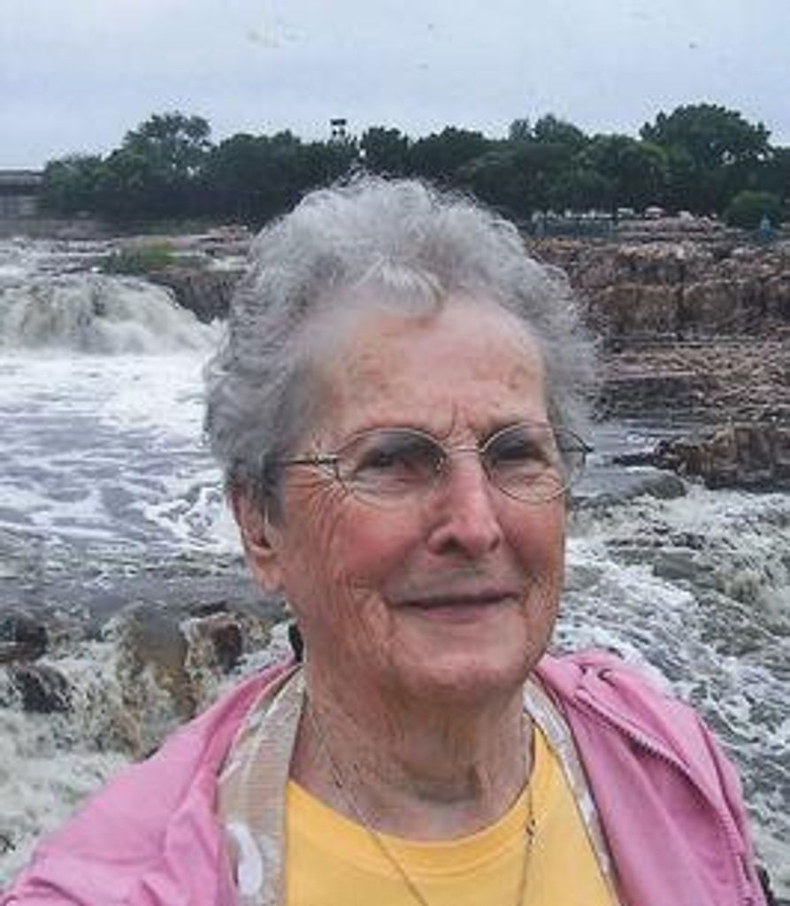 Marguerite Loretta Herbold (Petersen) Profile Photo