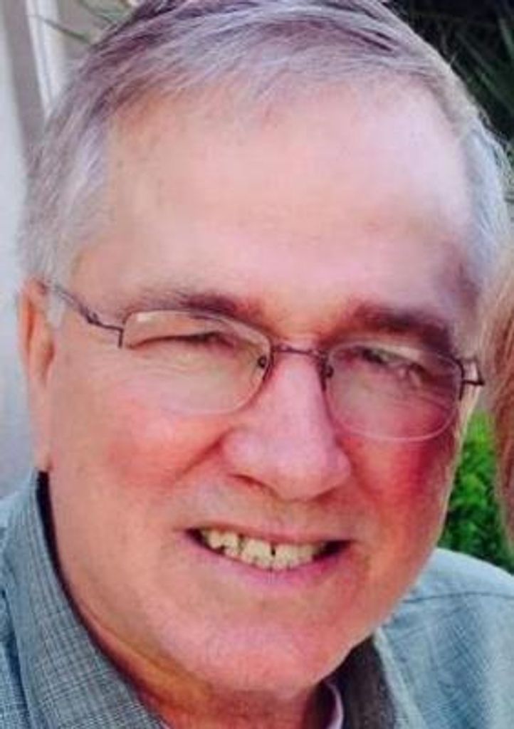 Lloyd Mullens