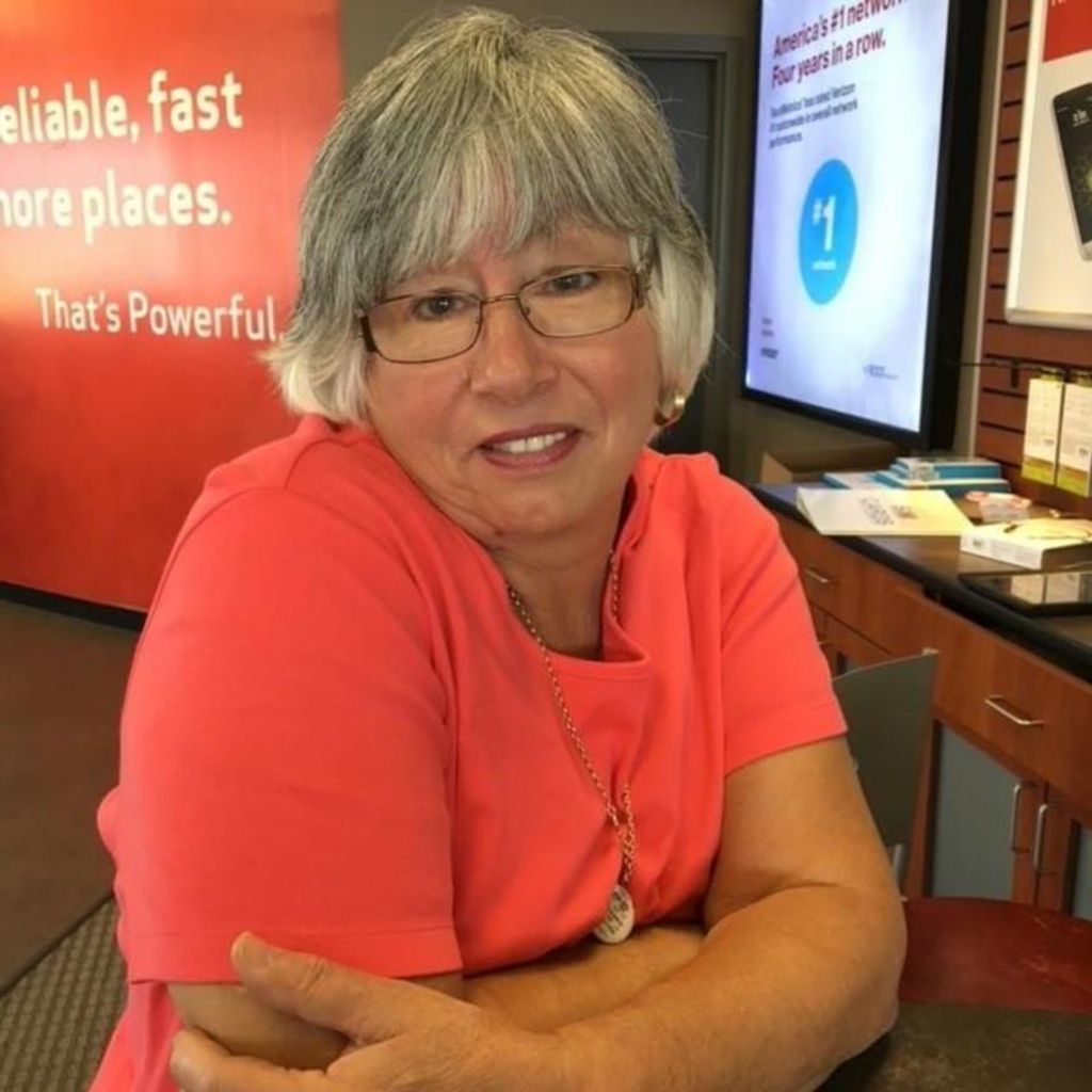Carol A Hillios