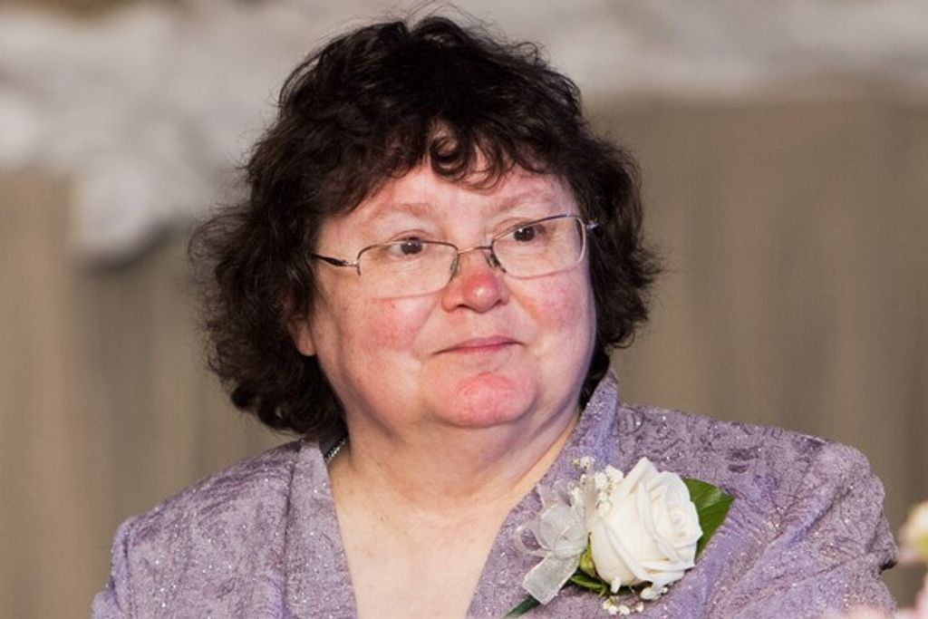 Debora Ellen Holt Profile Photo