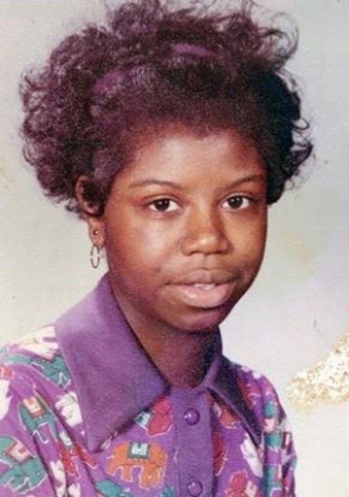 Juanita S Robinson