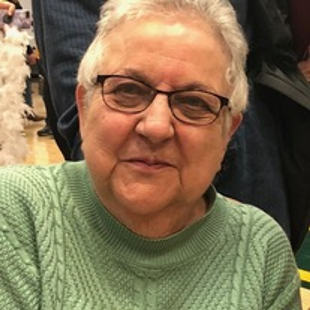 Paulita Irish Profile Photo