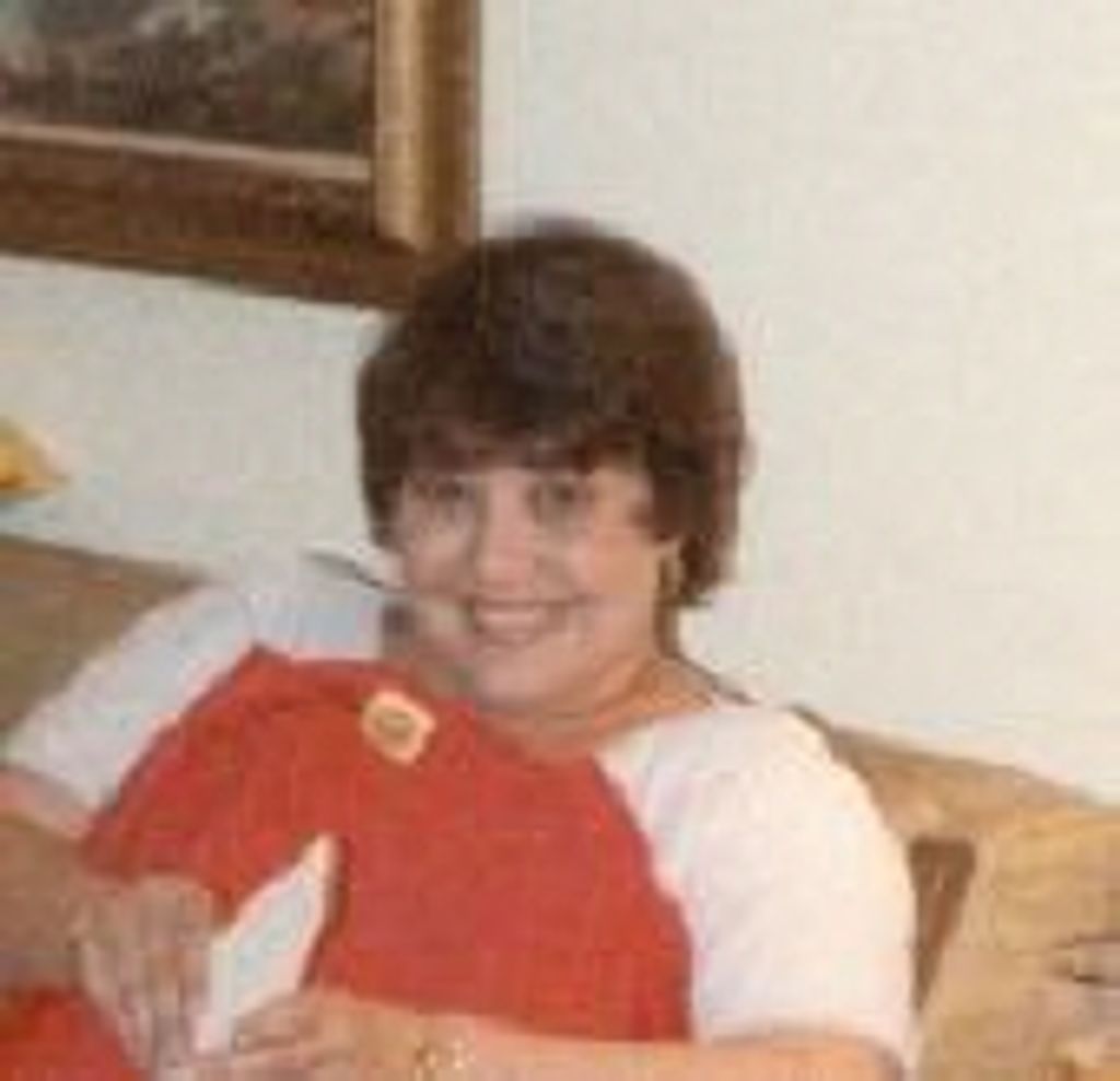 Sue Fitzgerald Mrs. Hall Profile Photo