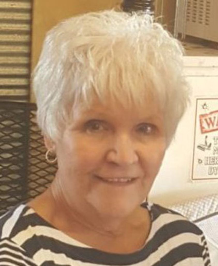 Theresia Trent Profile Photo