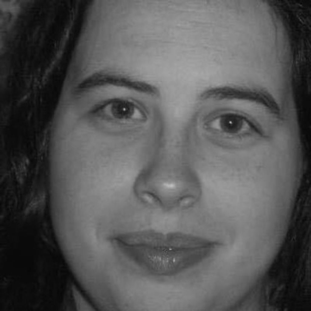 Amanda Danell Russell Profile Photo