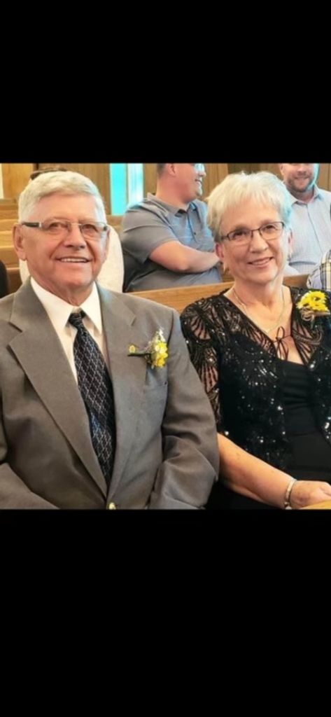 Ronald & Irma Hettich Profile Photo