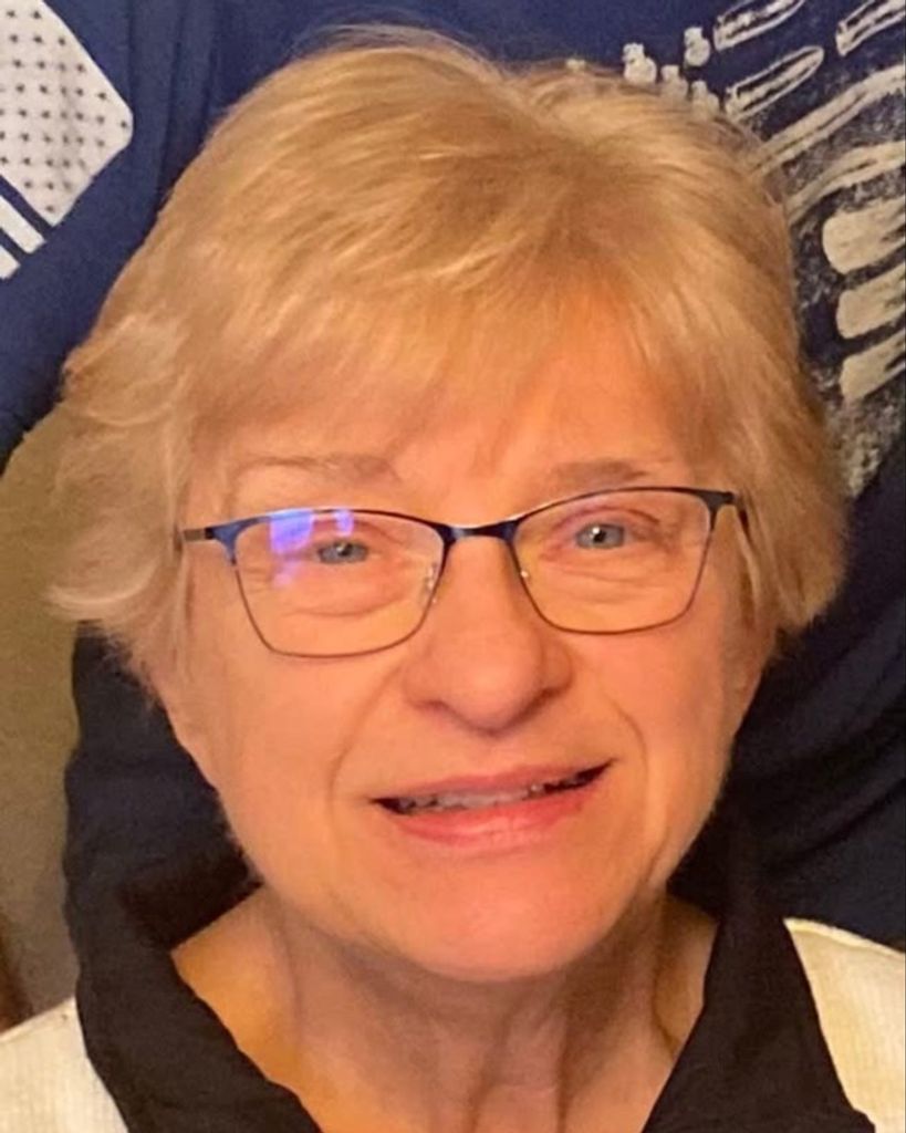 Donna Lu Rosek Profile Photo