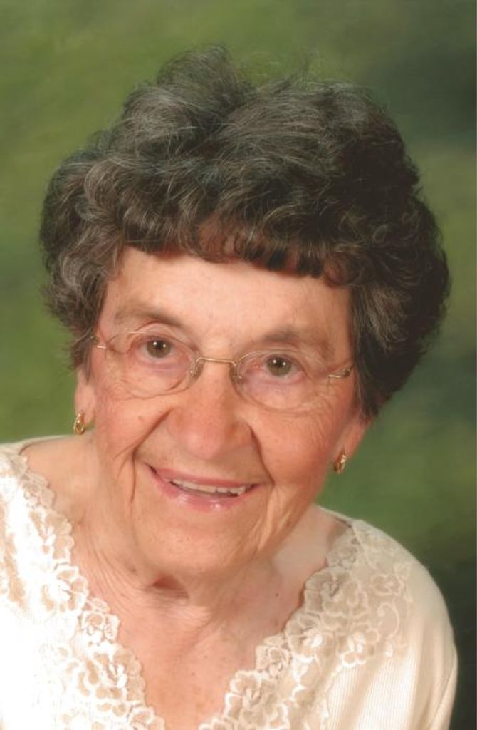 Patricia L (Herrmann)  Schuette