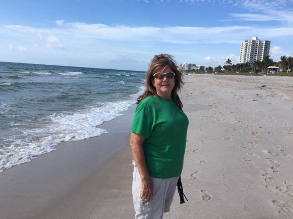 Theresia Karen Elliott Profile Photo