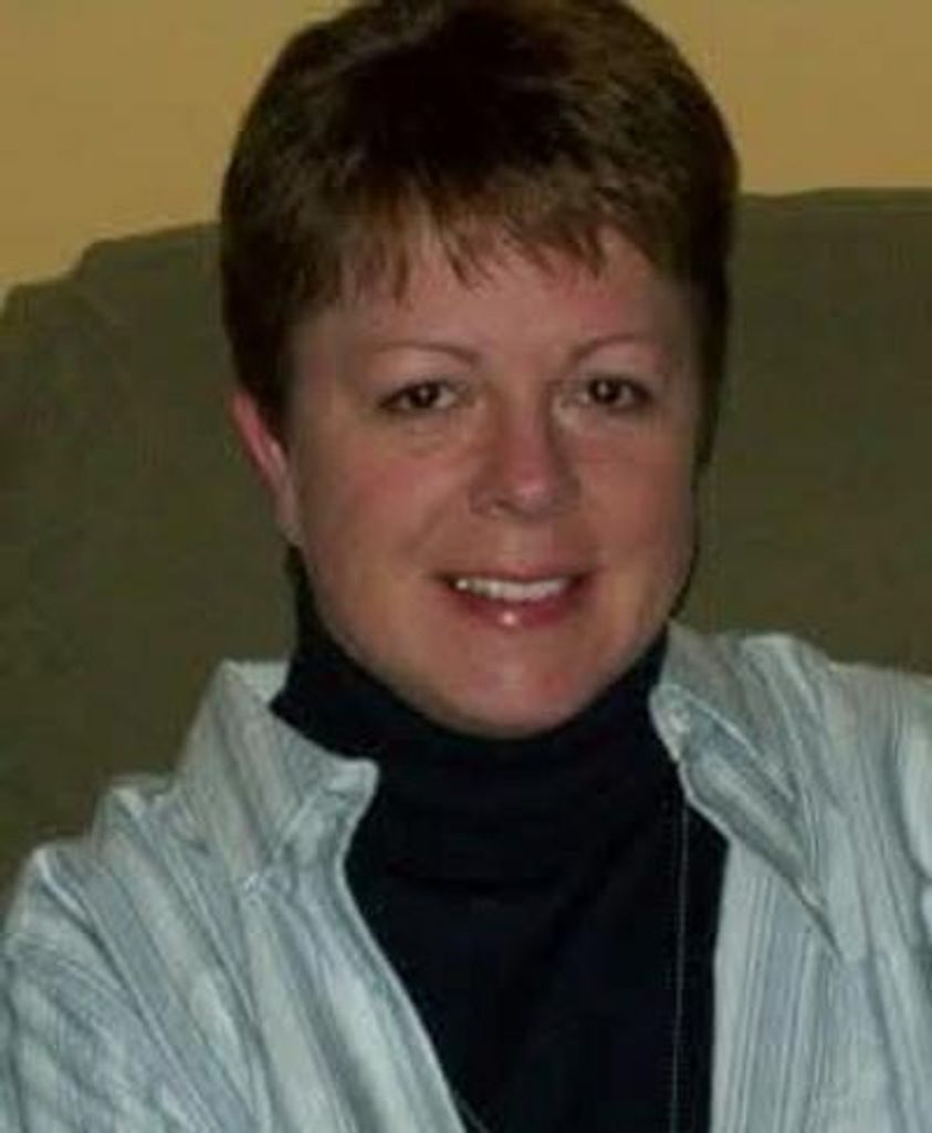 Lori Ann Cox Profile Photo