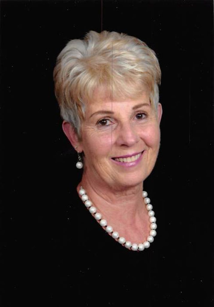 Julie A. (Vincze)  Monnin