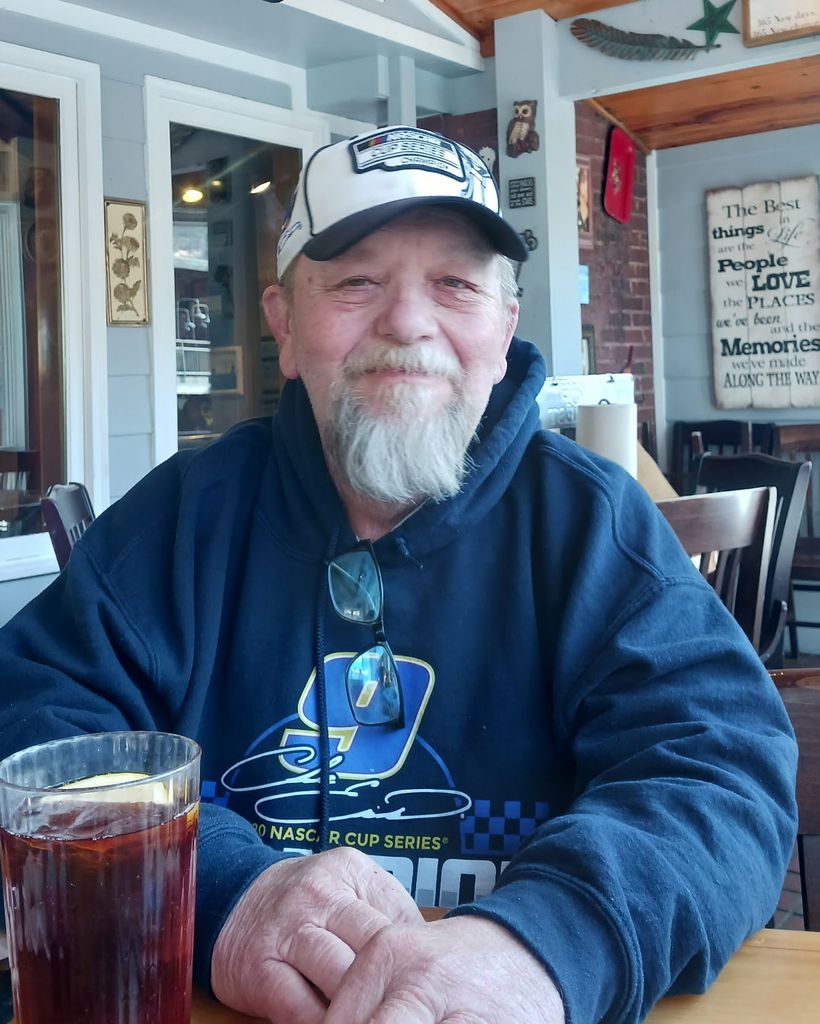 Randall Hughes Profile Photo