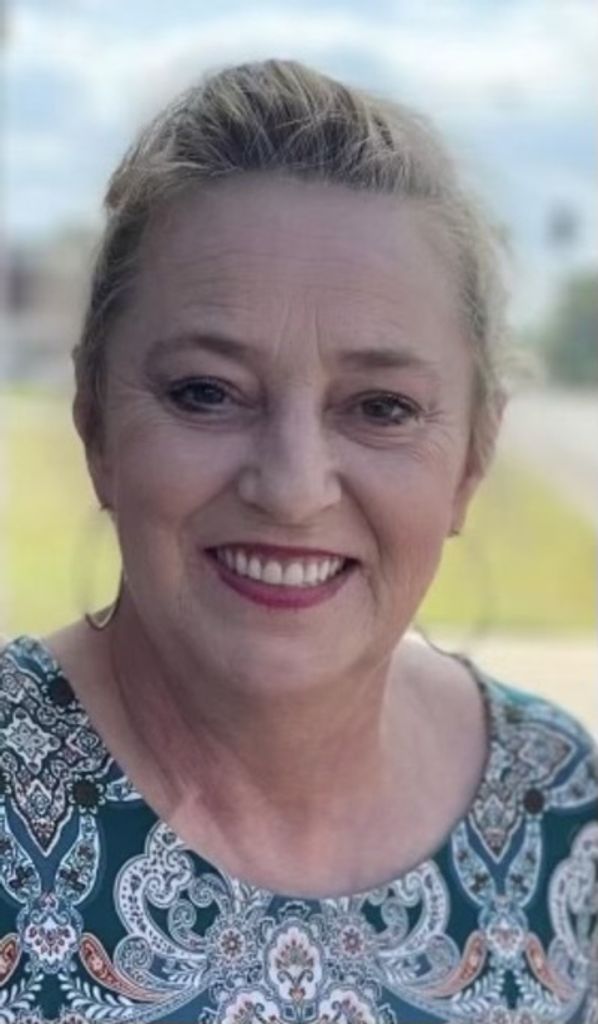 Lori Adams Profile Photo