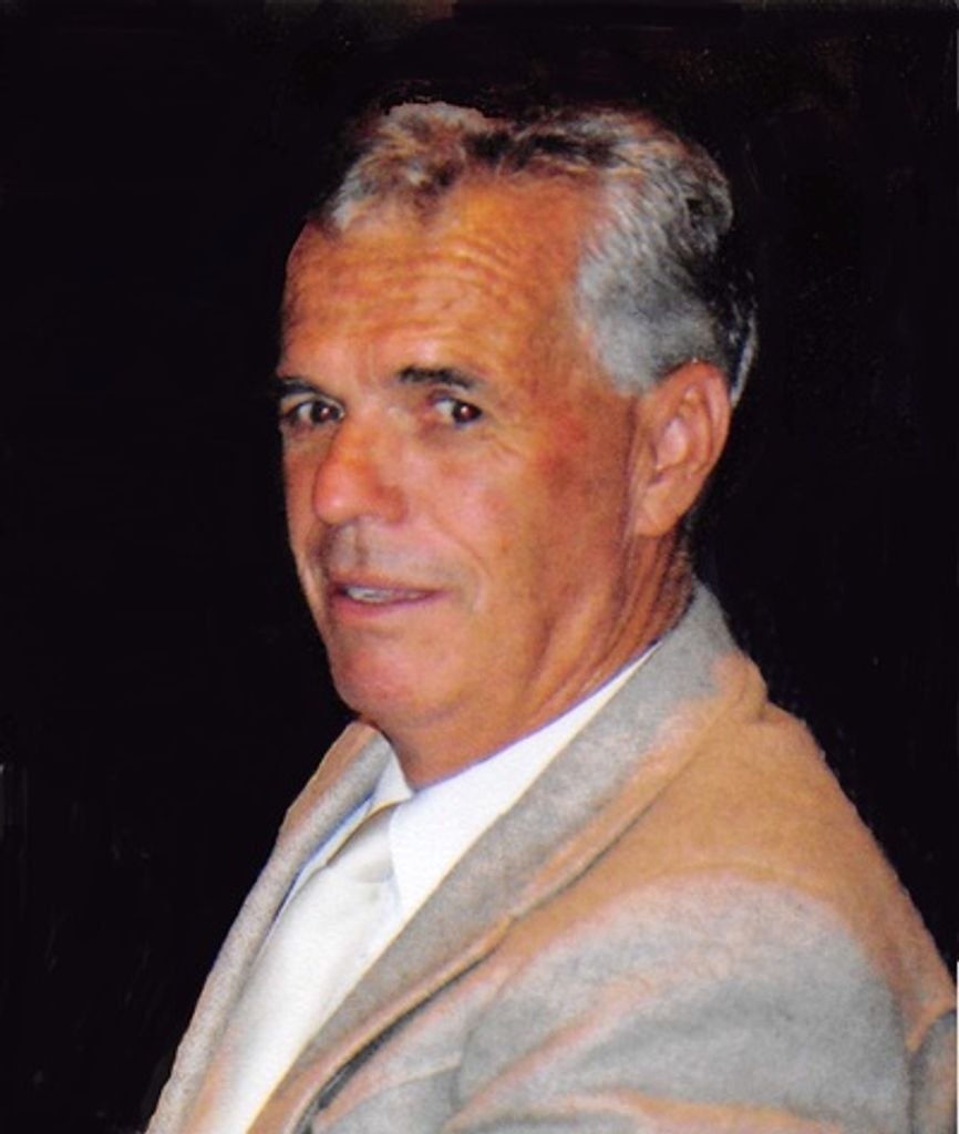 Robert (Bob) H. Flores Profile Photo