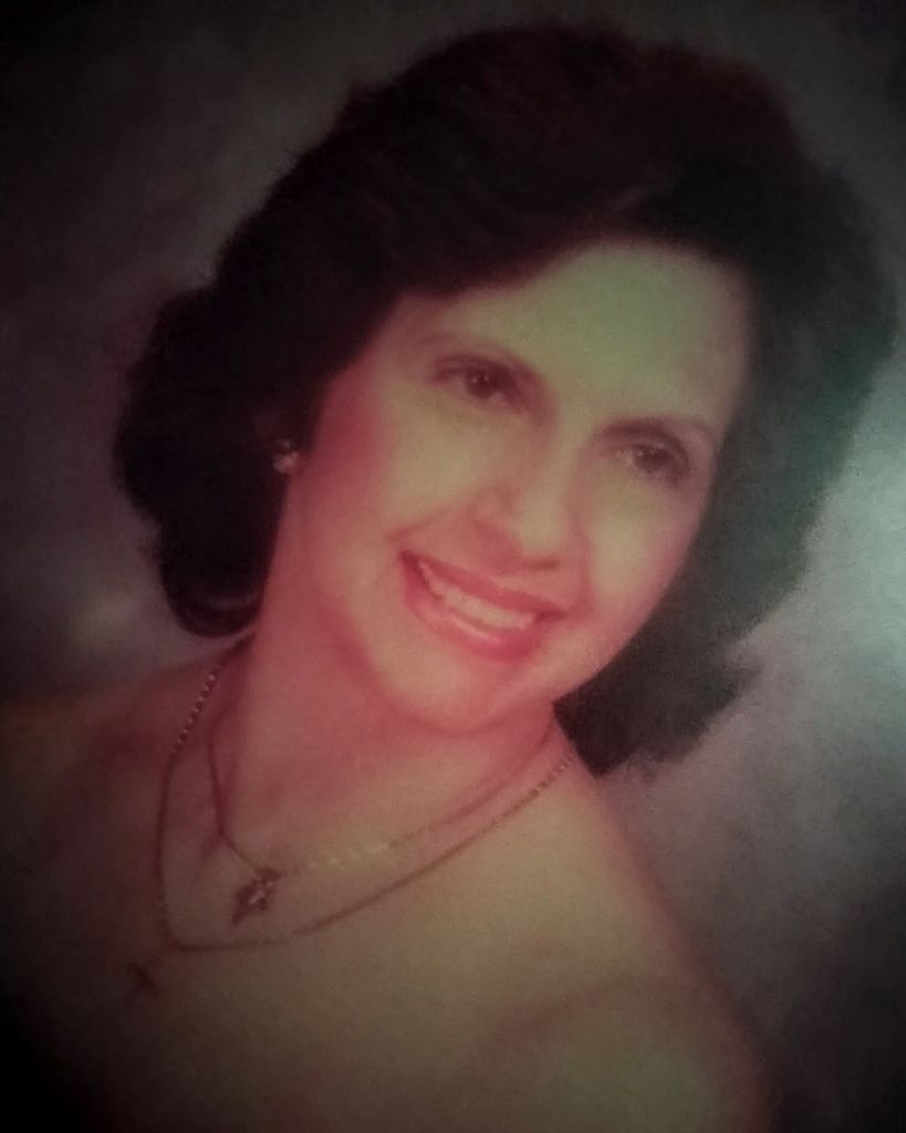 Elvira (Risolo) Nuzzolilo