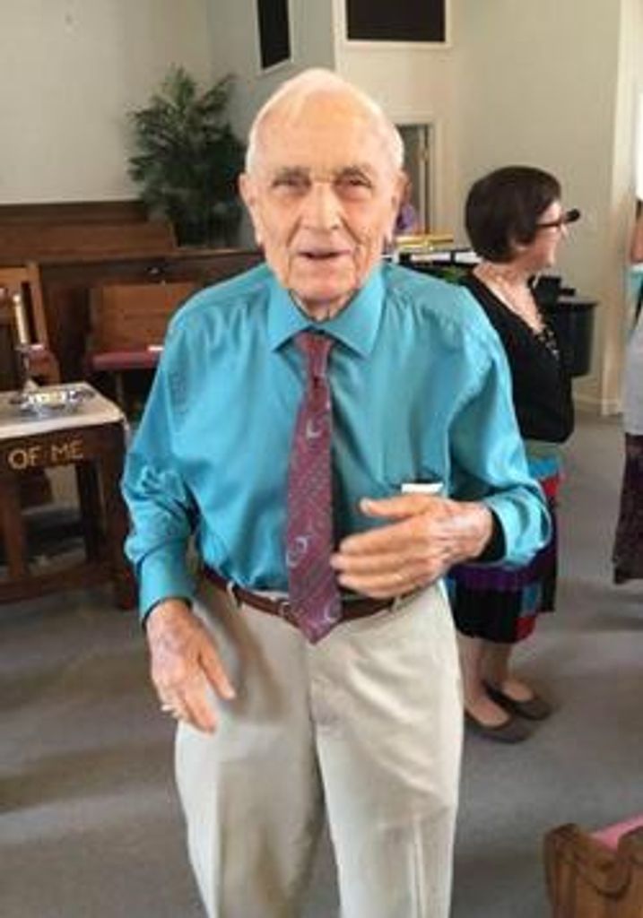 Russell Gray Booth Profile Photo