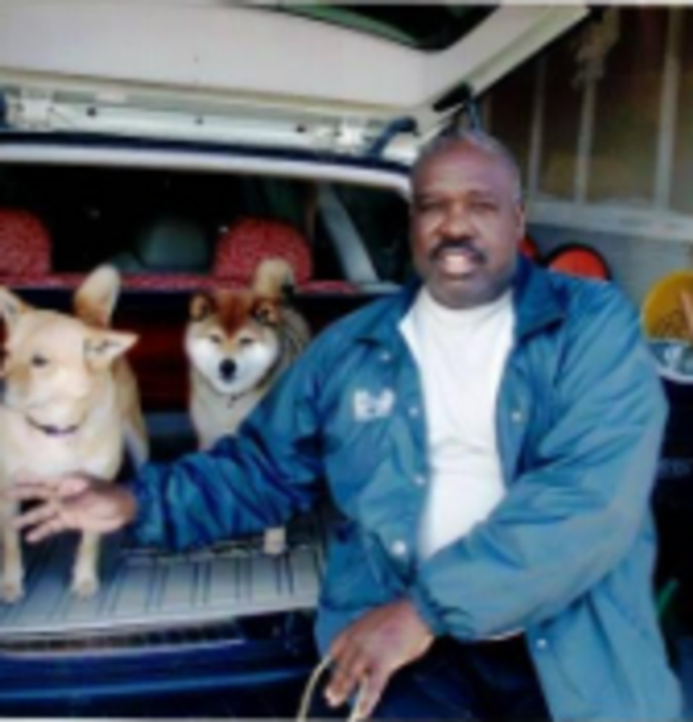 Lee Martin Brooks Profile Photo