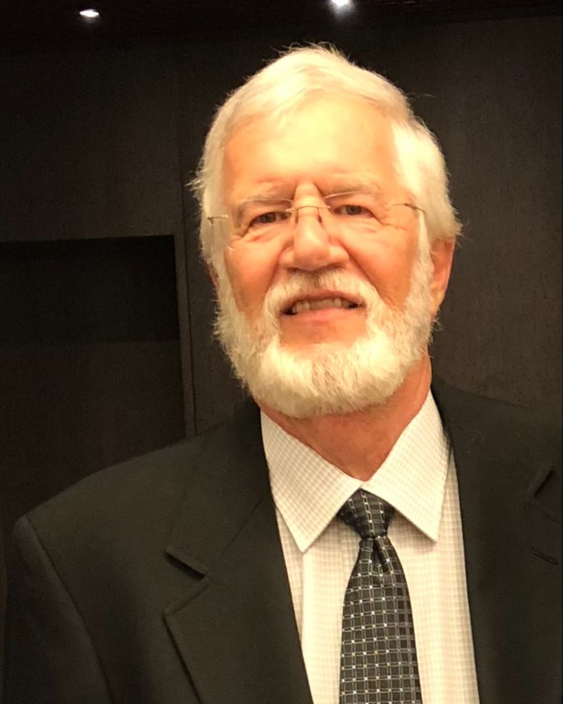 Michael Anderson Payne Profile Photo