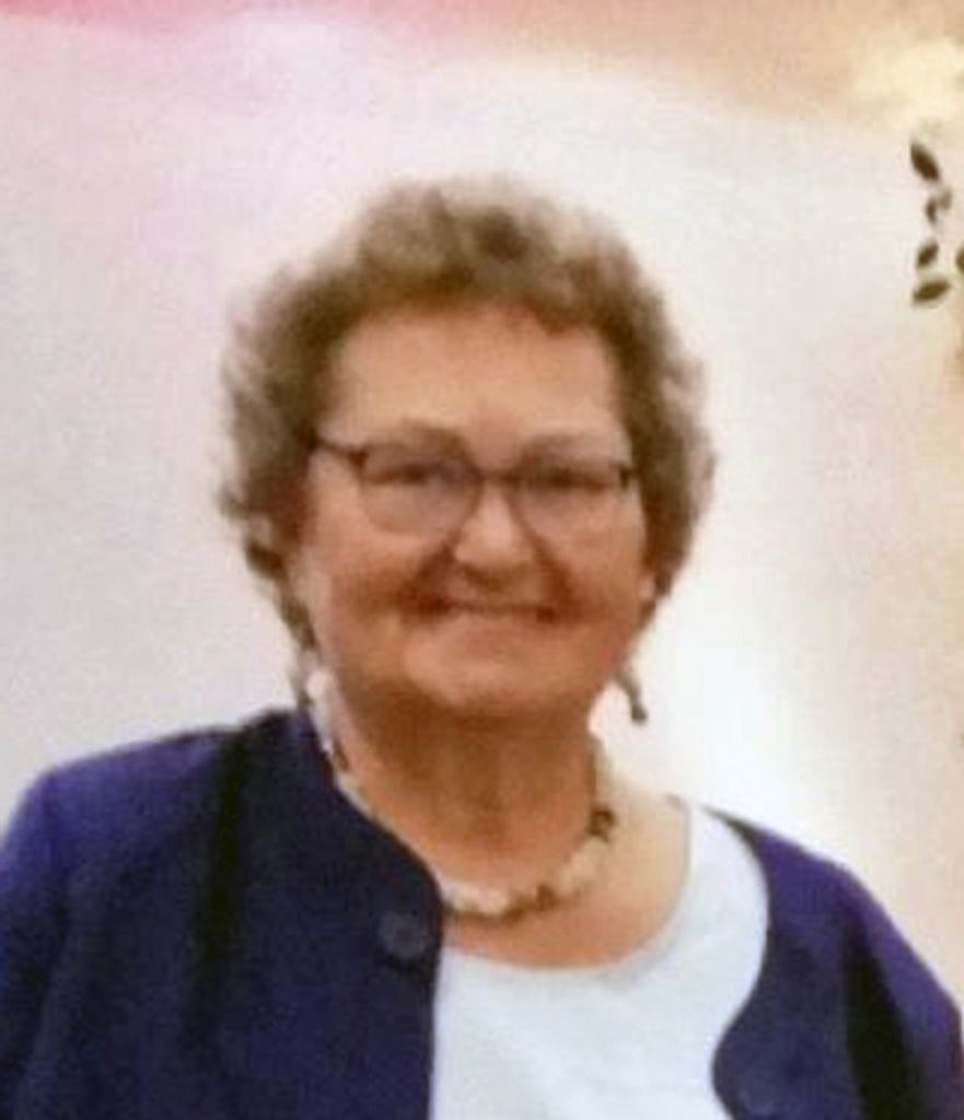 Julie Smith Profile Photo
