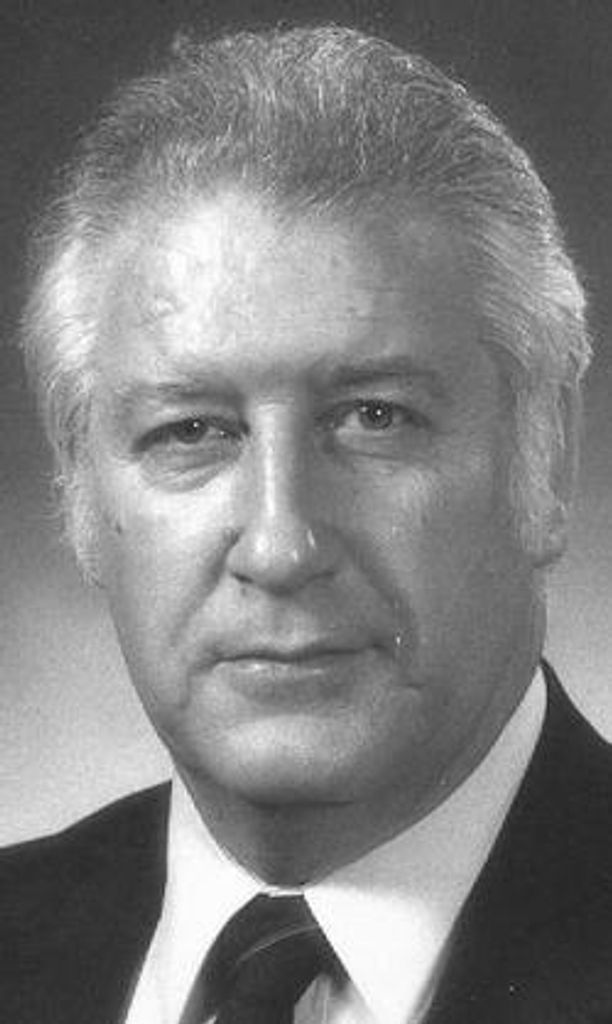 Luther "Shelby" Cross