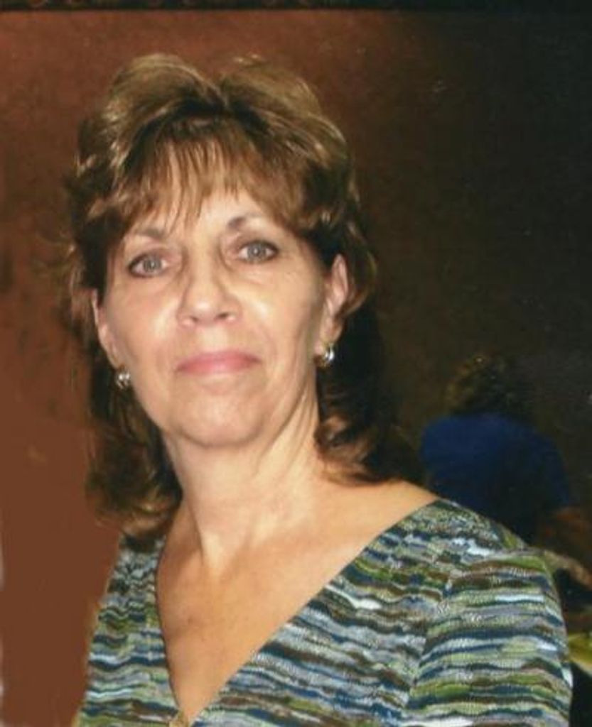 Martha Tucker Profile Photo