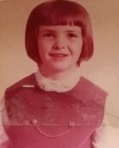 Beverly Dalton photo gallery thumbnail 2 of 65